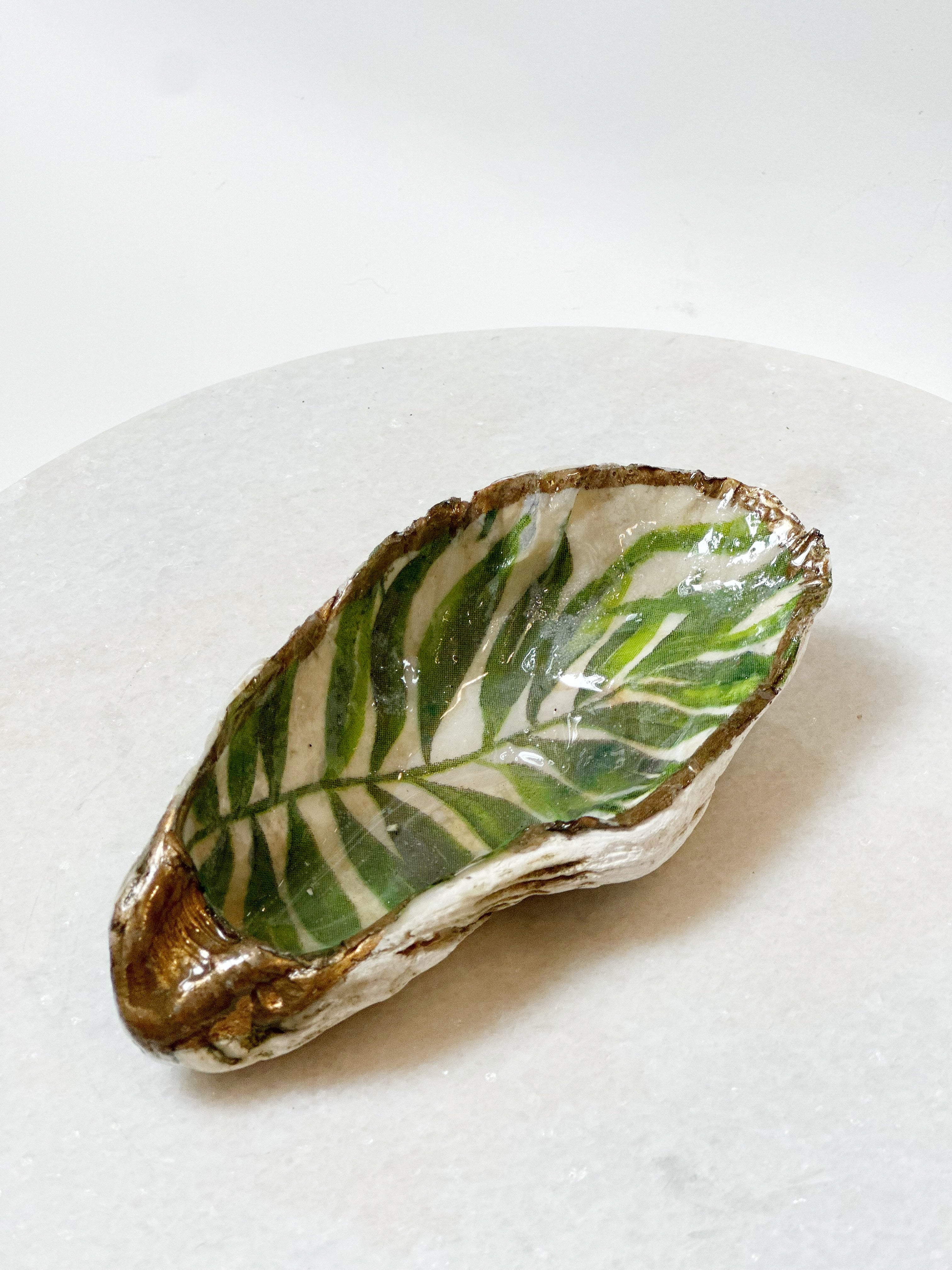 Oyster bowl "Green leaves" (M)