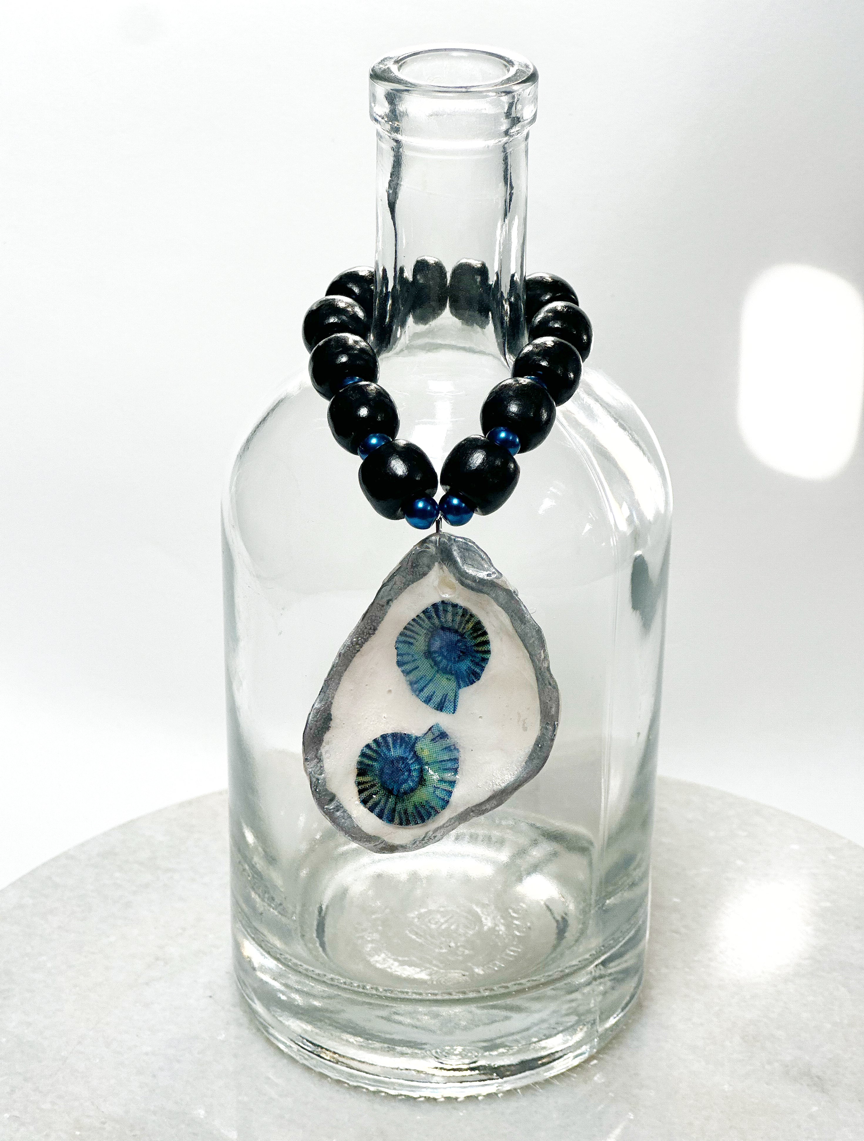 Bottle charm | Napkin chain "Blue Shell"