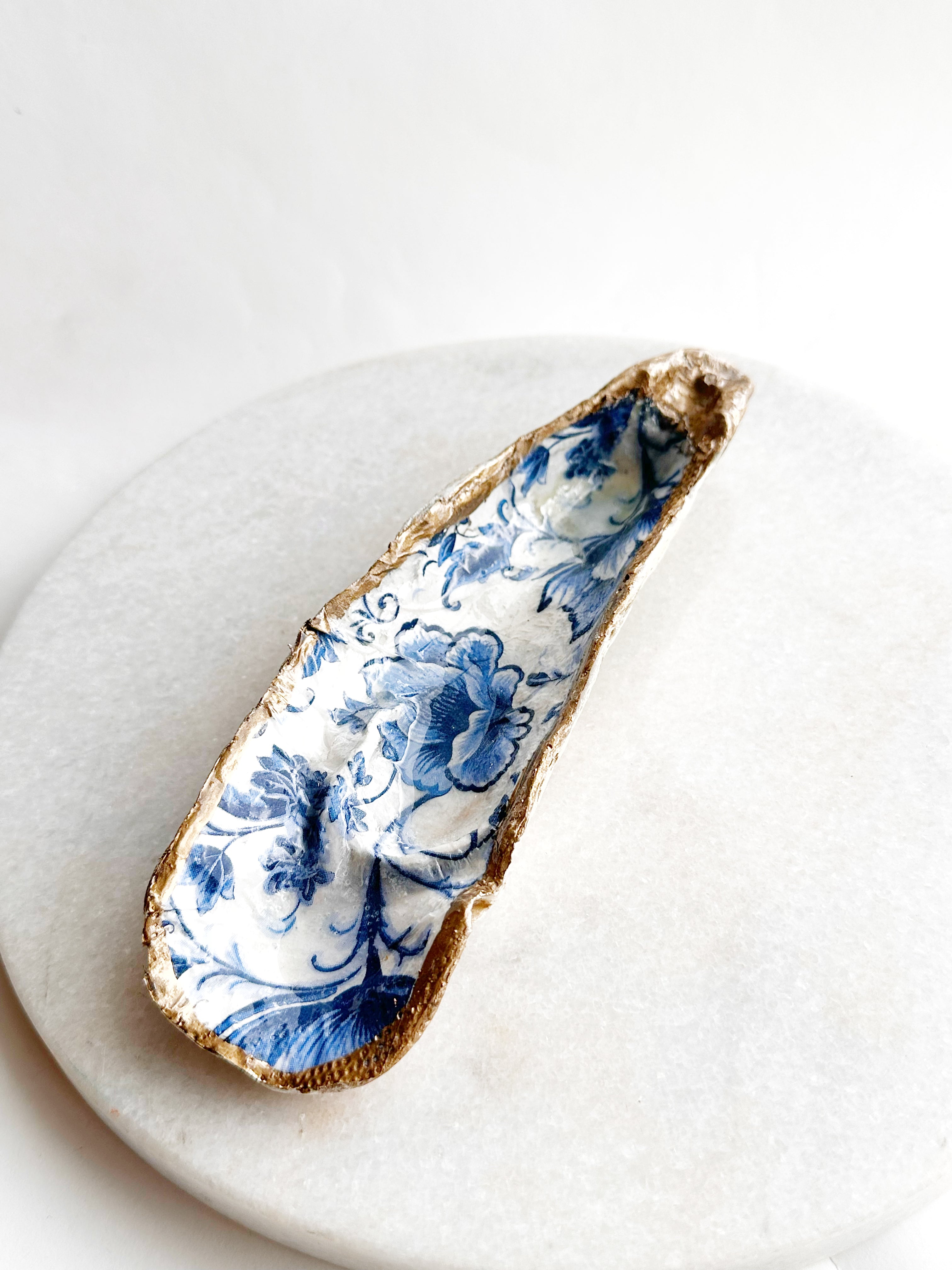 Oesterschelp "Delft Bloom" (M)